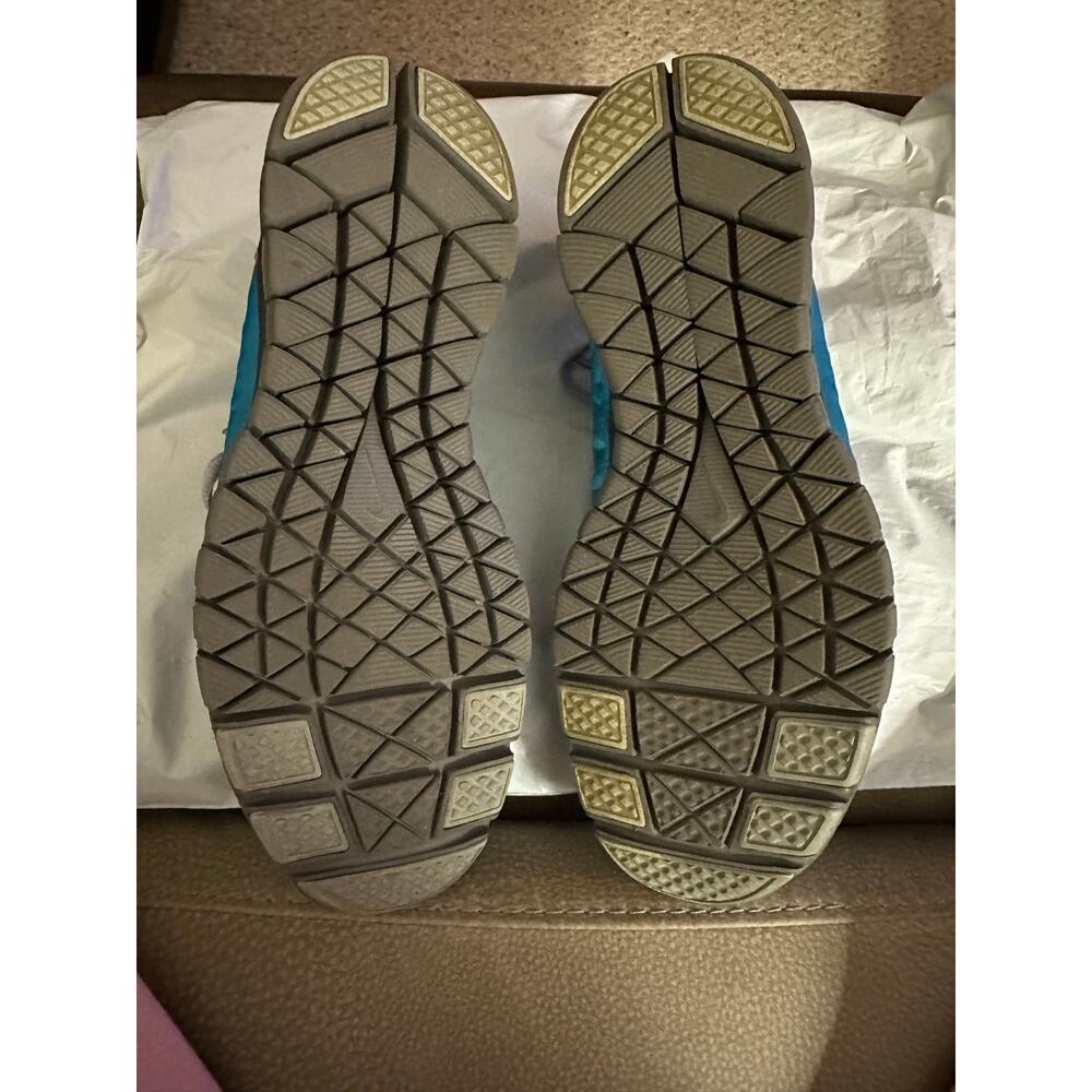 Nike Wmns Free TR Fit Winter 'Neo Turquoise' - Size 11 - Picture 6 of 8